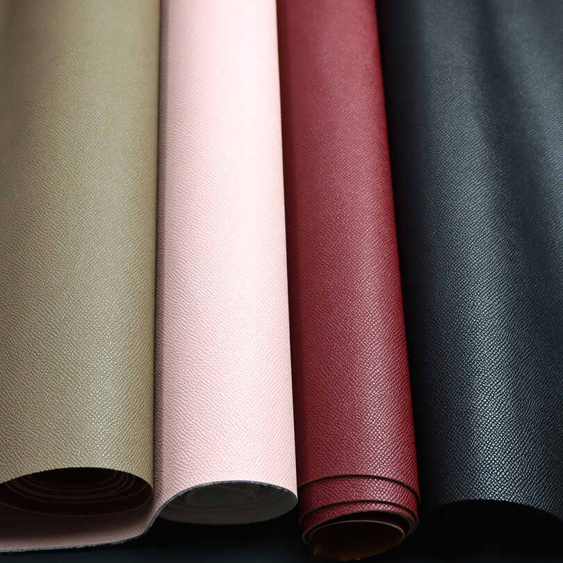 Kain Tas Sepatu Kulit Sintetis PU Pola Silang